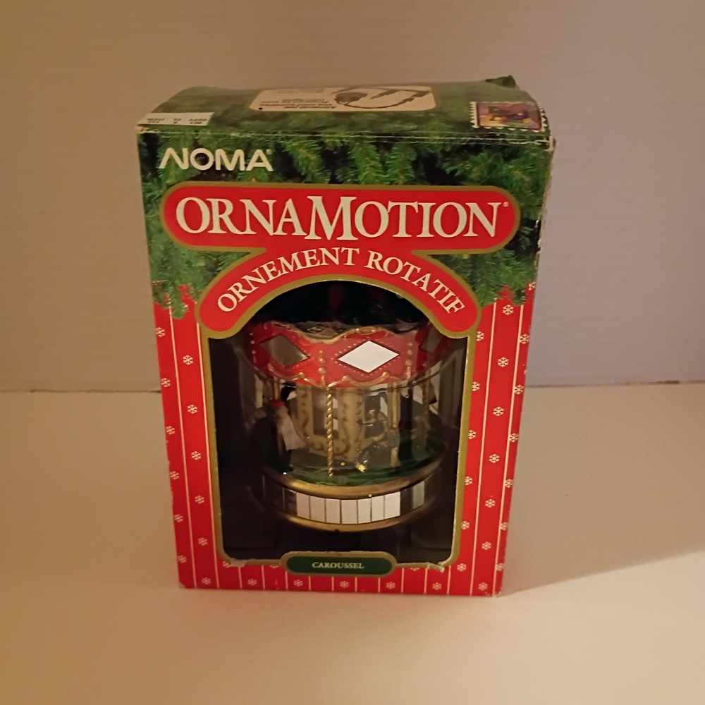 OrnaMotion Rotating Carousel Ornament - Red and Green